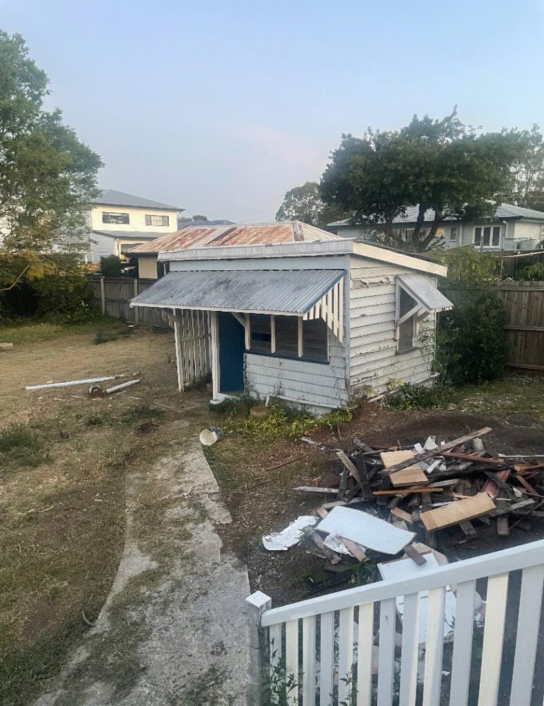 safety asbestos removal services in Redland Bay