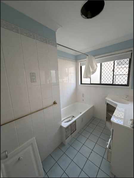 Bathroom_Asbestos_Removal_Before